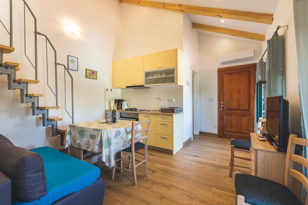 Vinea Apartmani Umag, Ulica G Garibaldia 2 Exterior foto
