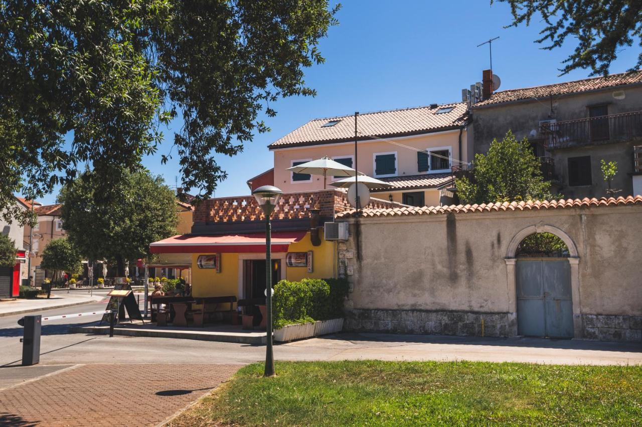 Vinea Apartmani Umag, Ulica G Garibaldia 2 Exterior foto